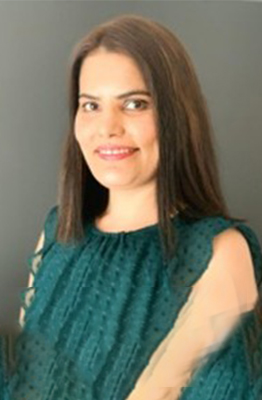 Dr. Gulnaz Anjum